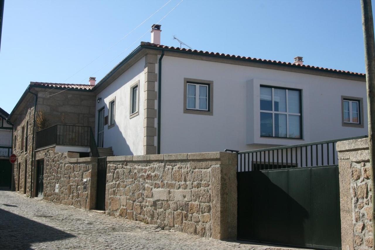 Casa D Toninha - Casas De Campo - Turismo Espaco Rural - Al Sernancelhe Exterior photo